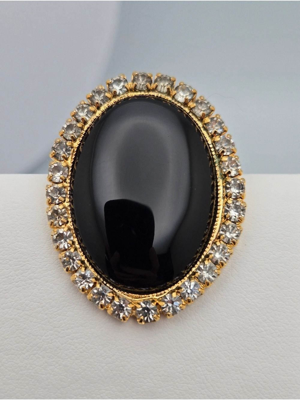 Black Faux Onyx Cabochon Brooch Gold Tone Oval Halo Classic Vintage Statement